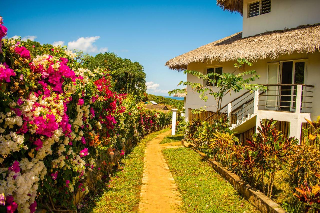 Tiako Villas Ambondrona  Bagian luar foto