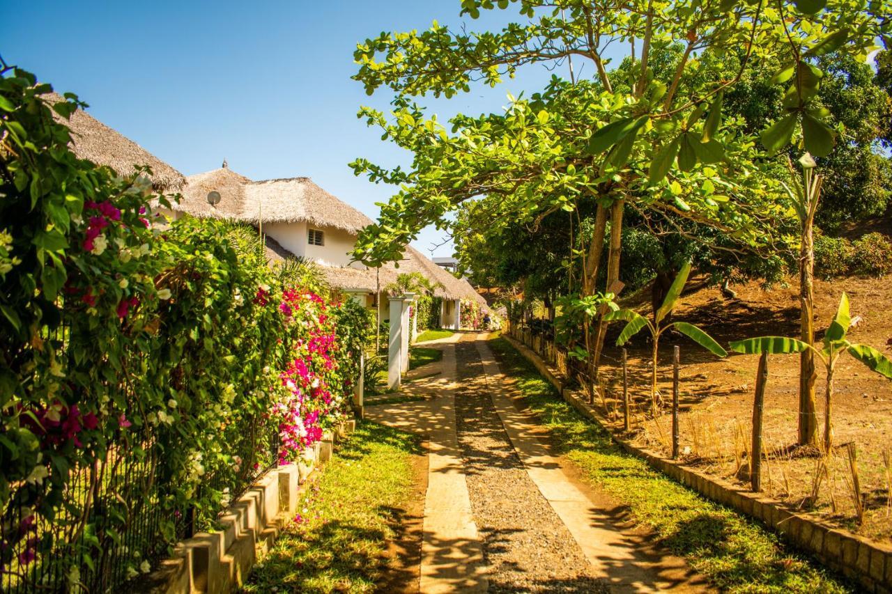 Tiako Villas Ambondrona  Bagian luar foto